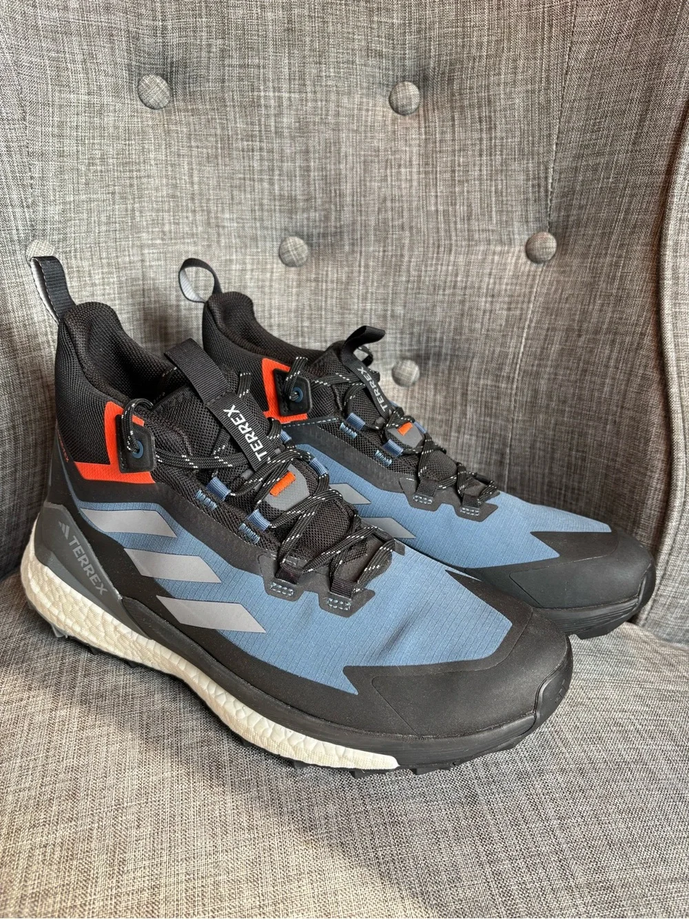 Men’s adidas Terrex Blue and Black Trail Running Shoes with Orange Accents Sz 11